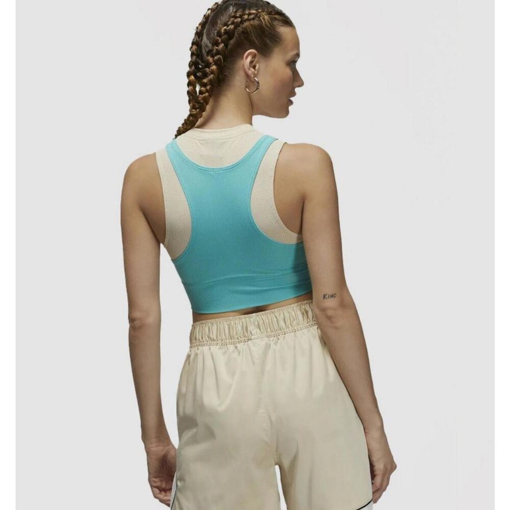 NWT Jordan Women’s Crop Top Shirt Tank DN0602-126 Tight Fit Blue Beige sz M - Picture 2 of 6
